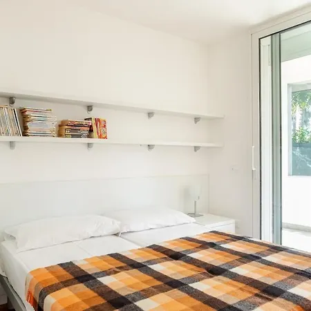 Levante Con Parcheggio Lignano Sabbiadoro
