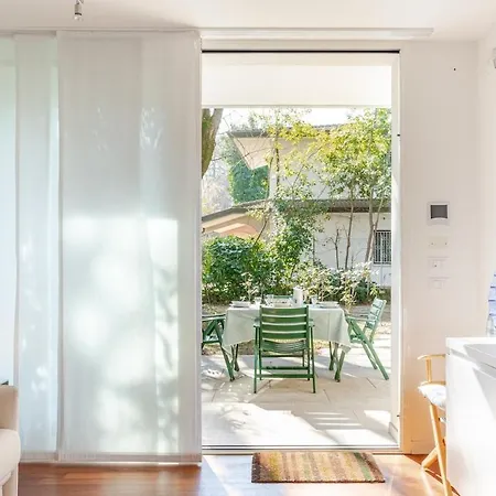 Levante Con Parcheggio Apartment *